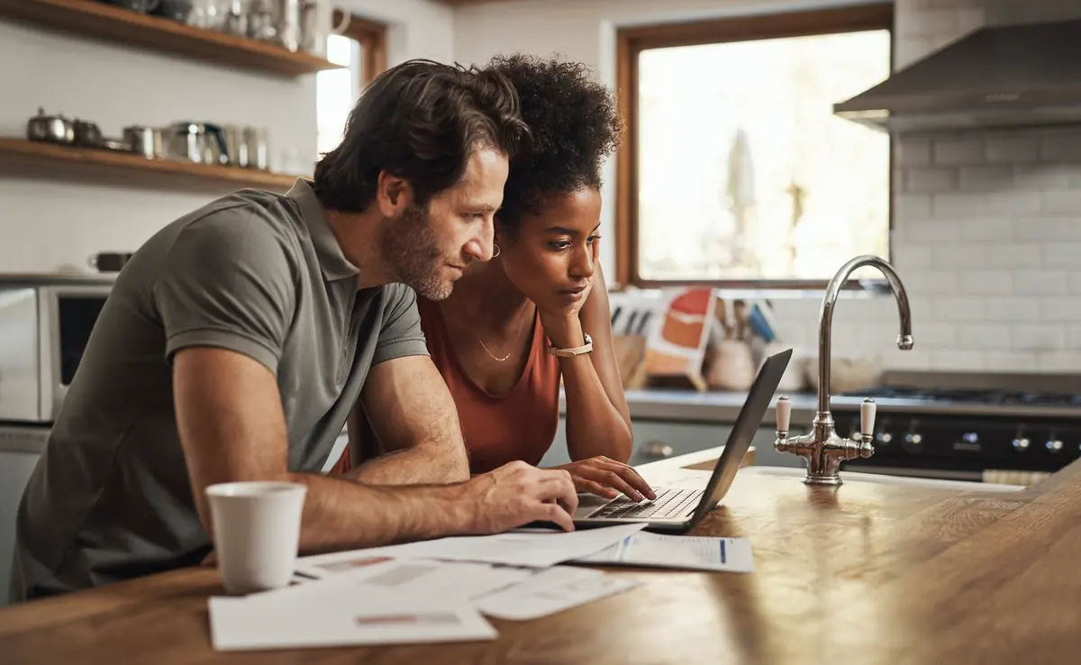 Can you sell a property with an outstanding loan?