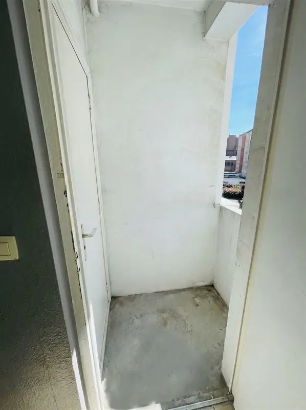 Between the Meuse and the Dérivation, quiet 2-bedroom flat — Photo 8 of 10