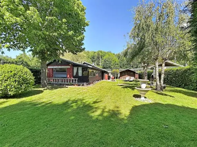 Woning met grote tuin op rustige plek in Sy.