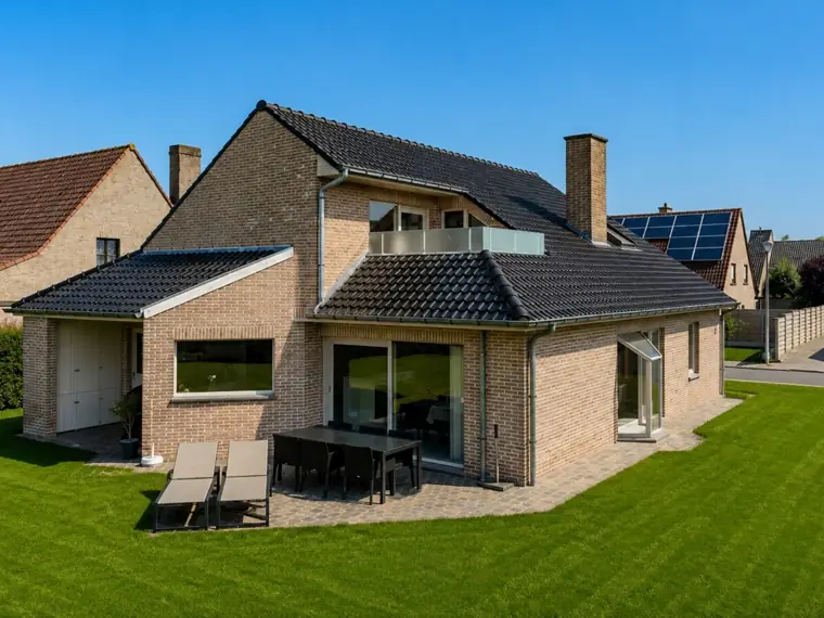 Villa — Ichtegem
