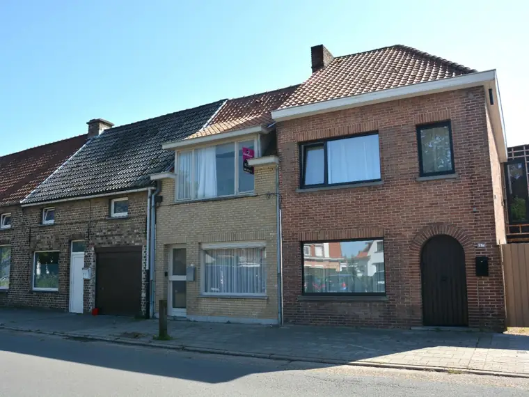 Woning — Varsenare