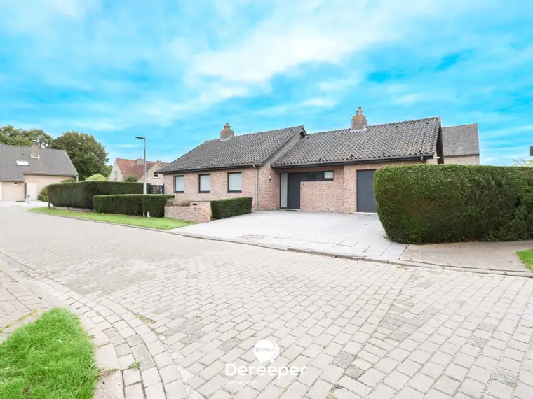 Villa — Brugge