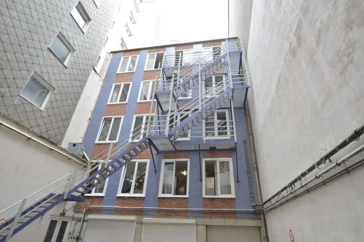 Apartment 50m from the sea