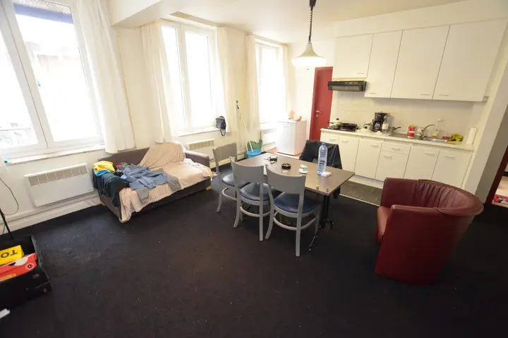 Apartment 50m from the sea