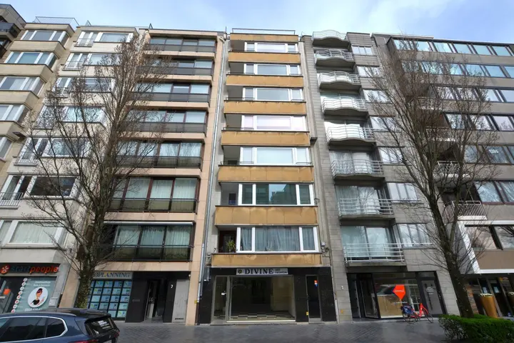 Well-located apartment