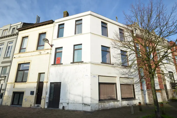 Spacious house