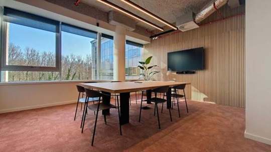 Immeuble de bureaux à louer