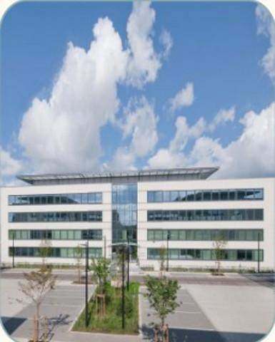 Immeuble de bureaux à louer