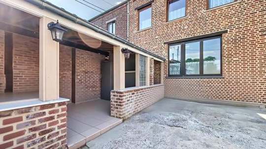 Maison unifamiliale à vendre