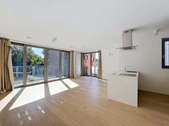 Bel-étage à louer