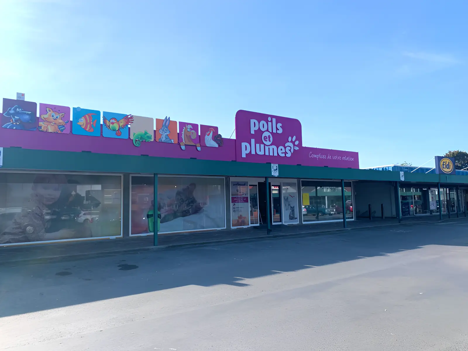 Bienvenue chez Poils & Plumes Ath